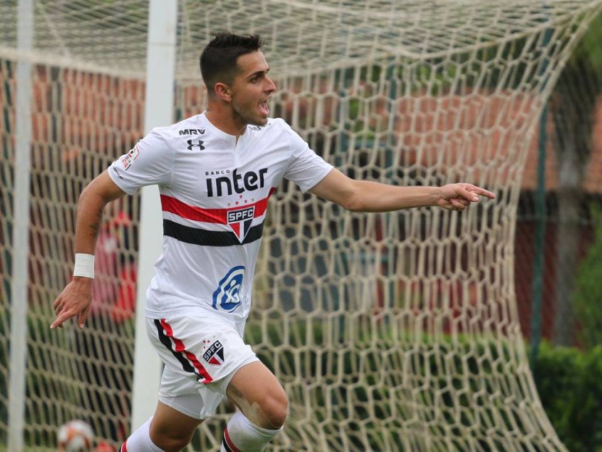 Pedro Bortoluzo marcou o gol que deu a vitória para o Tricolor diante do Coritiba