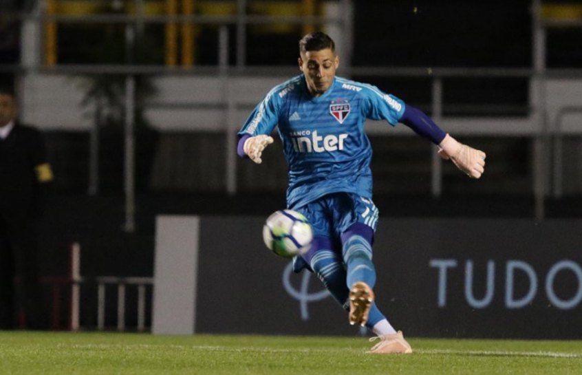 Goleiro do São Paulo precisa mostrar trabalho nesta reta final de temporada
