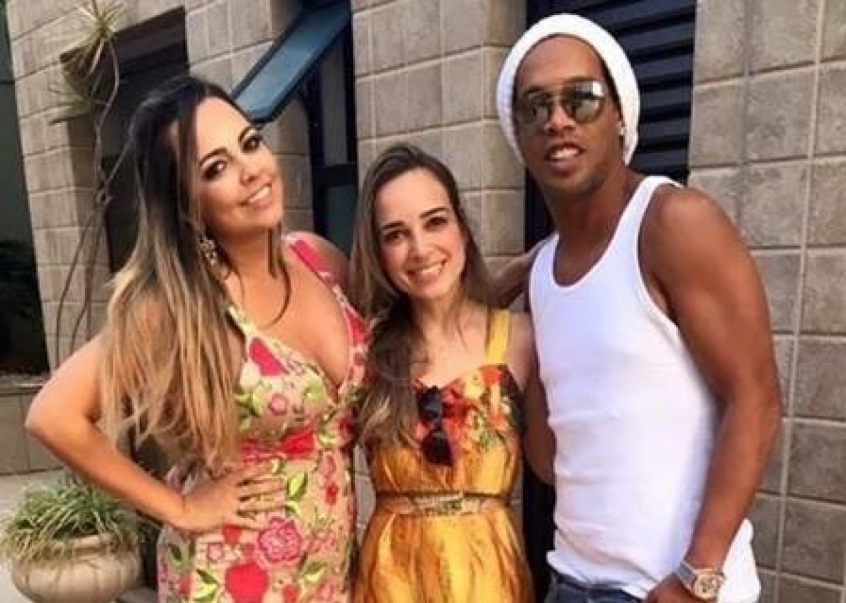 R10 e as namoradas