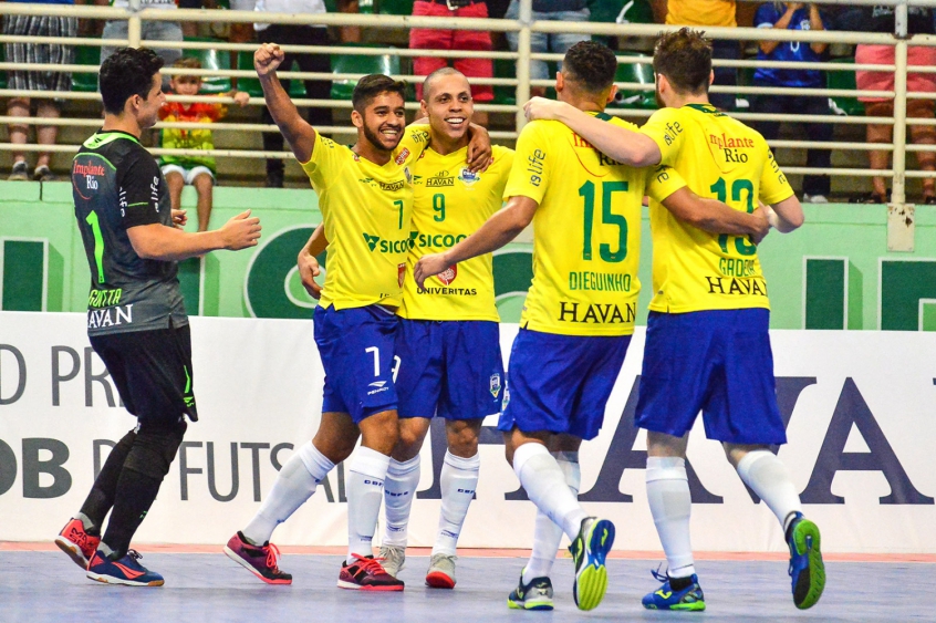 Seleção Brasileira de futsal é convocada para amistosos LANCE!