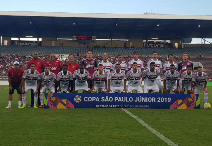 São Paulo encerrou a primeira fase invicto, mas atrás da Ferroviária no Grupo 7