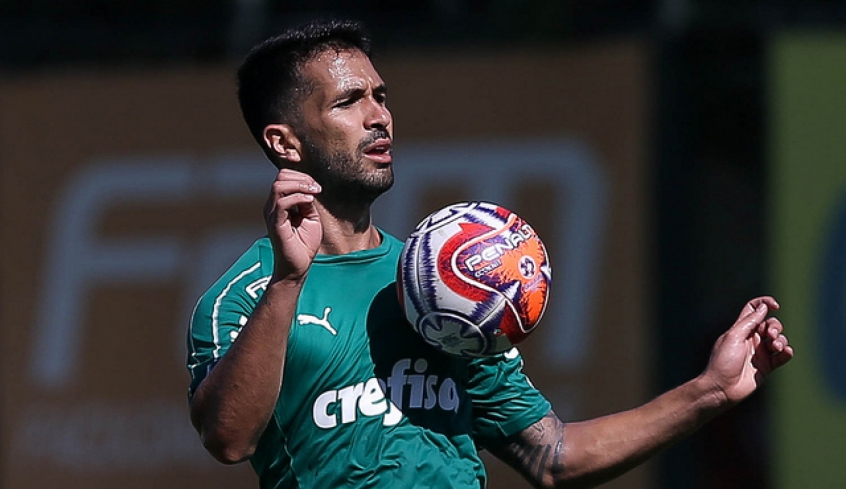 Luan fala em gratidão eterna a Felipão e vê Palmeiras como alvo de todos