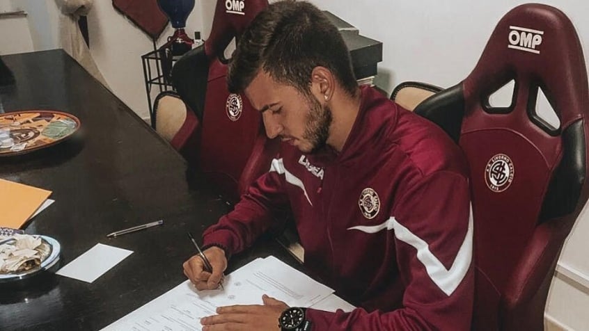 Ex-Corinthians, zagueiro acerta ida para o futebol italiano