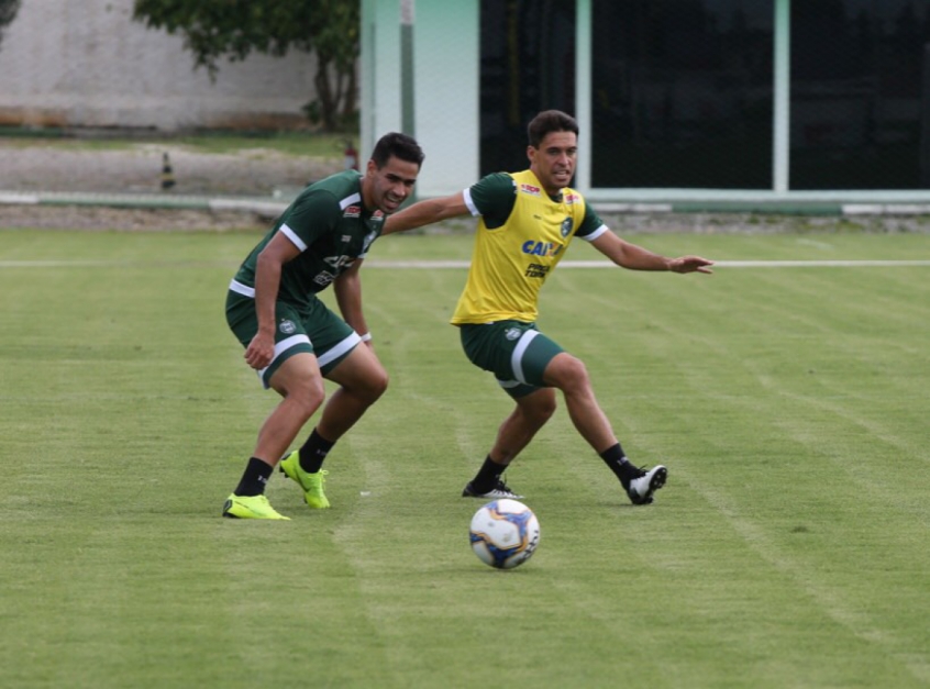 Jogador sentiu uma lesão muscular durante a pré temporada