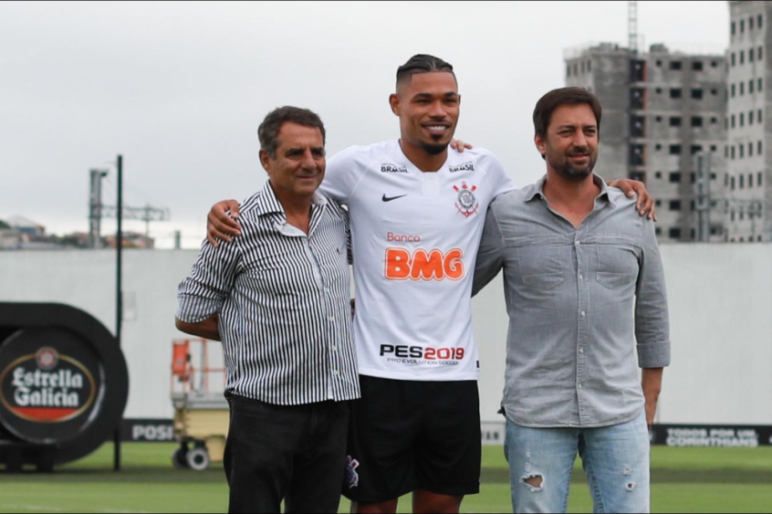 Júnior Urso vê lacuna no Corinthians e não teme ser taxado de 'corintiano'