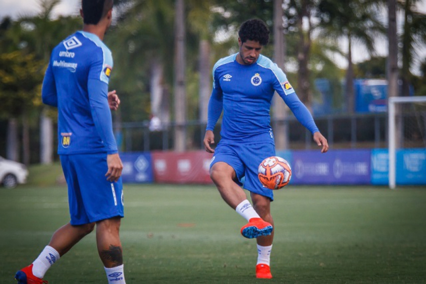 Levir cobrou dos jogadores mais concentração após o time estar à frente por duas vezes contra o Danúbio e ceder empate