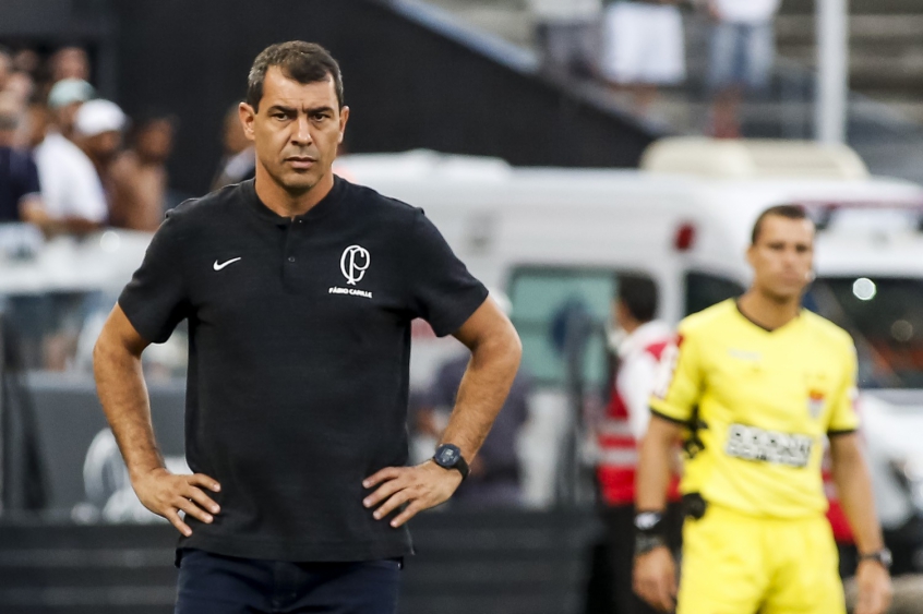Buscando solidificar a defesa, Timão enfrenta o Botafogo para engatar na temporada