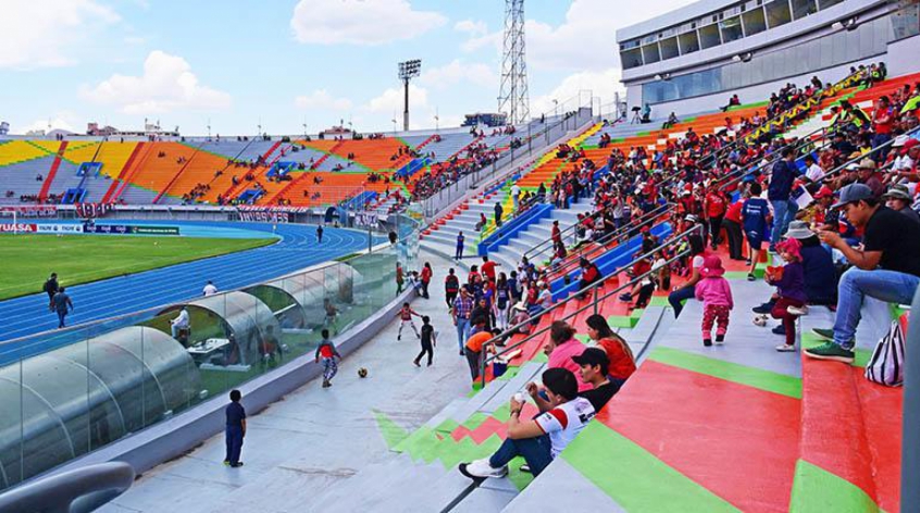 Estádio Félix Capriles, local de Jorge Wilstermann x Boca Juniors