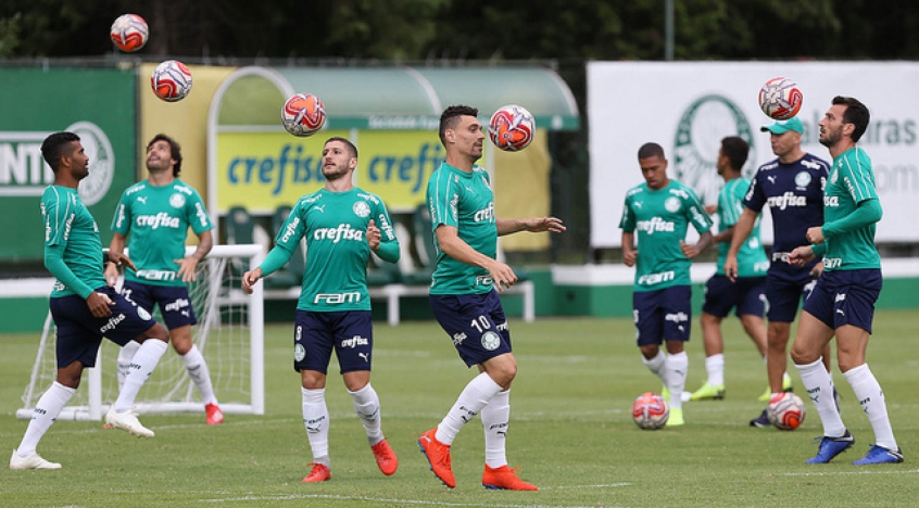 Em Mirassol, Palmeiras testa elenco e pode terminar rodada classificado