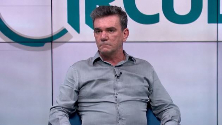 Andrés fala sobre dividida com a Caixa 