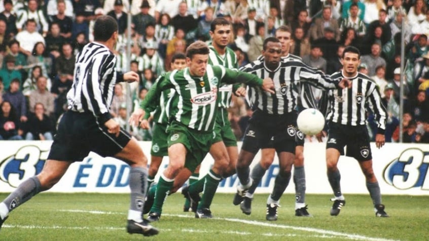 Botafoguenses lembram de detalhes da final de 1999 da Copa do Brasil | LANCE!