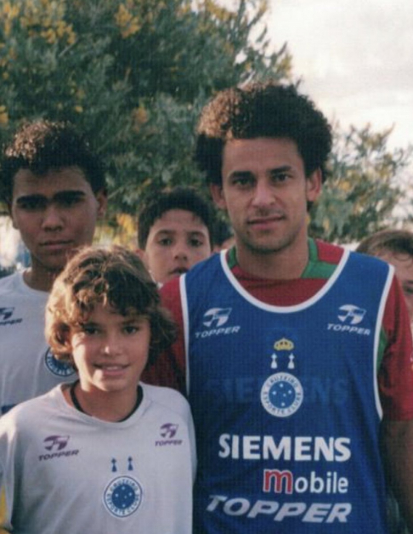 Dodêo fez uma publicação de TBT(hrowback Thursday) lembrando o passado com Fred