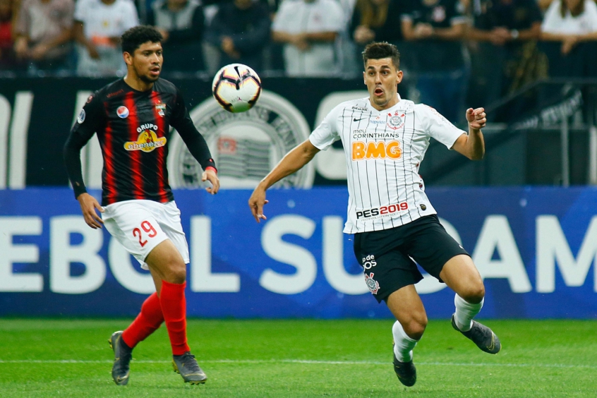 Com vantagem, Corinthians enfrenta Deportivo Lara pela Sul-Americana