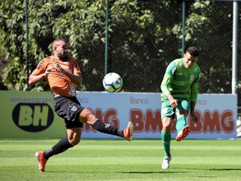 O Coelho bateu o seu grande rival em menos de uma semana, ao superar o Galo por 3 a 1