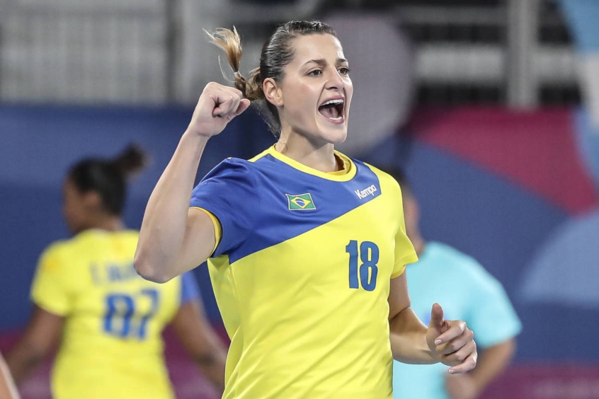 Brasileira é eleita a melhor jogadora de handebol da Europa em 2019 | LANCE!