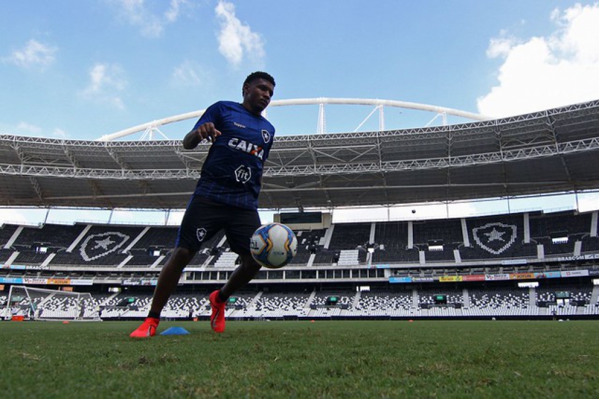 Rhuan - Botafogo