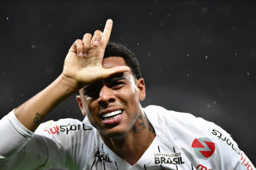 Quanto Corinthians e Internacional devem ganhar com venda de Gustagol?