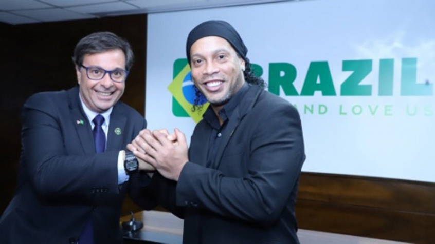 Ronaldinho - Embratur