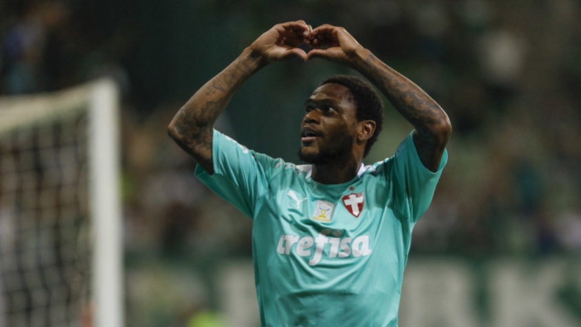 Palmeiras x Fluminense - Luiz Adriano comemorando