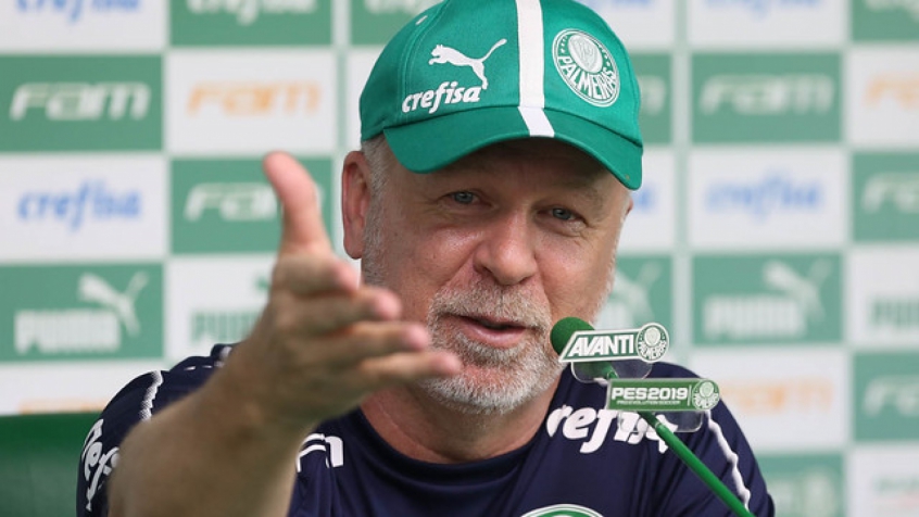 Posse de bola e futebol mais bonito são as ambições de Mano, mas o técnico lembra: ''Sem resultado não há evolução''