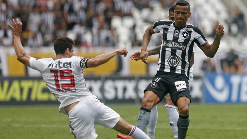 Botafogo x SÃ£o Paulo - CÃ­cero