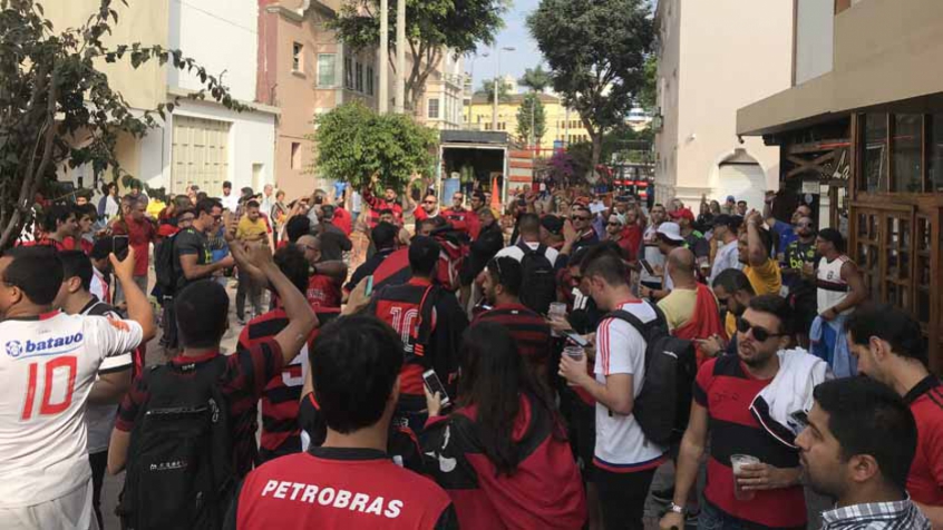 Torcida do Flamengo em Lima