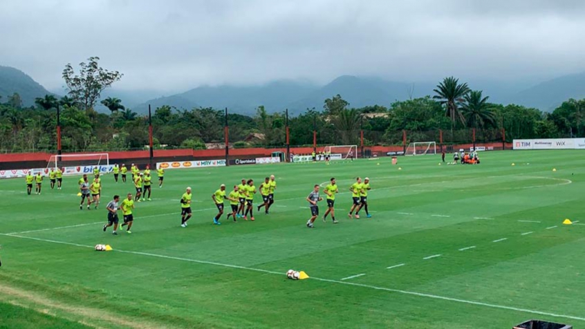 Flamengo se reapresenta a dois dias de ir para Doha