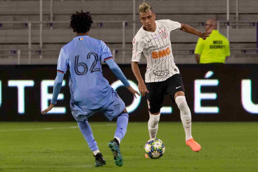 Corinthians aguarda para ter Cantillo na segunda rodada do Paulistão