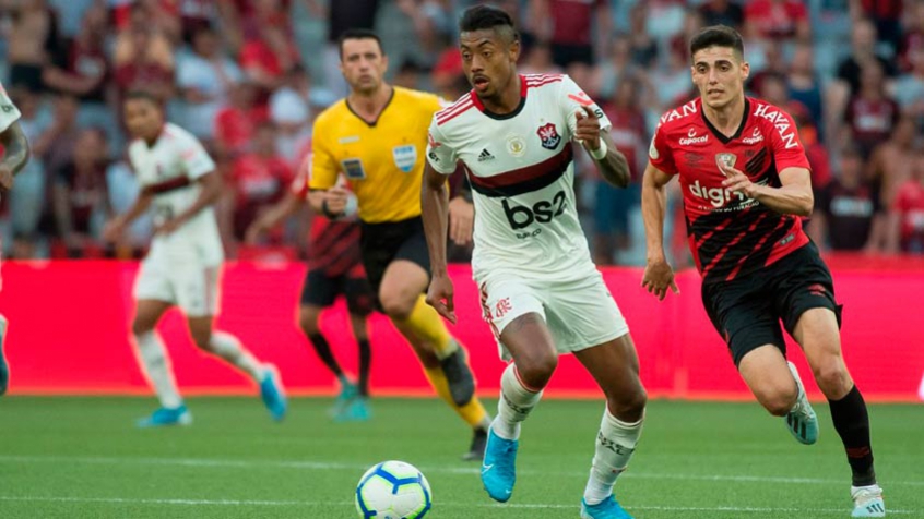 Volta de Bruno Henrique pode ser novidade no Flamengo