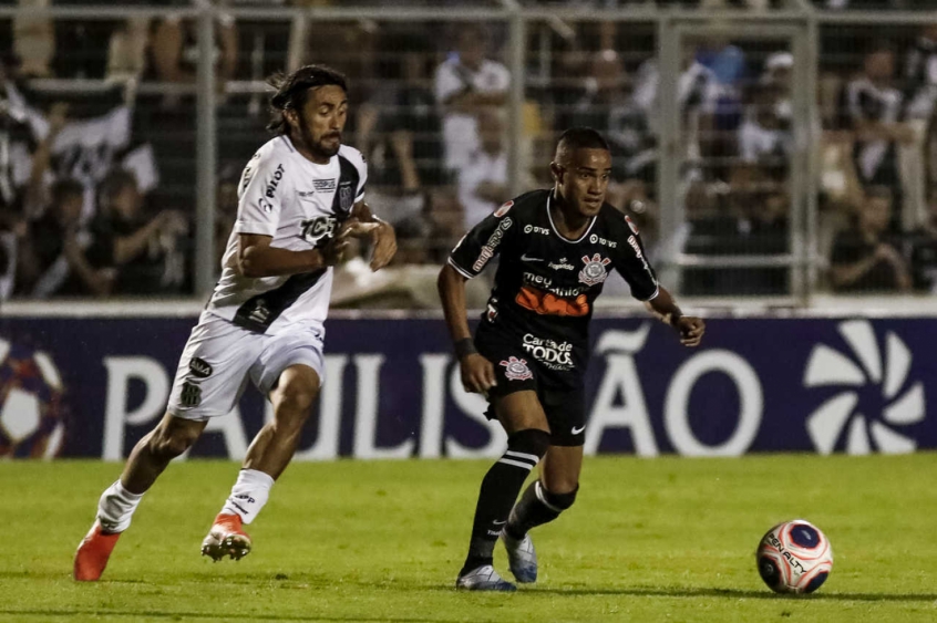 Madson fez apenas quatro jogos oficiais nesta temporada com a camisa do Corinthians