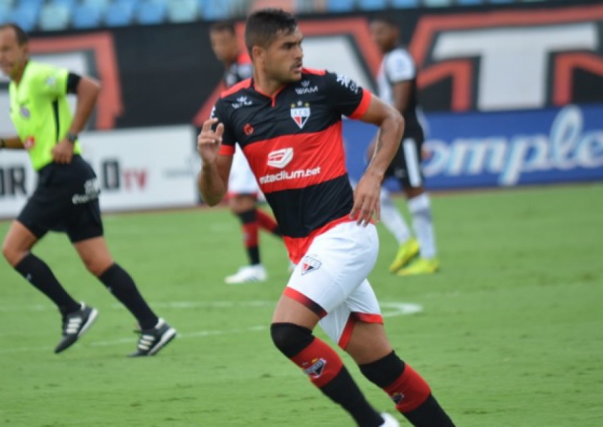 Apos Reestreia Com Gol Junior Brandao Quer Atletico Go Focado No Duelo Contra O Santa Cruz Lance