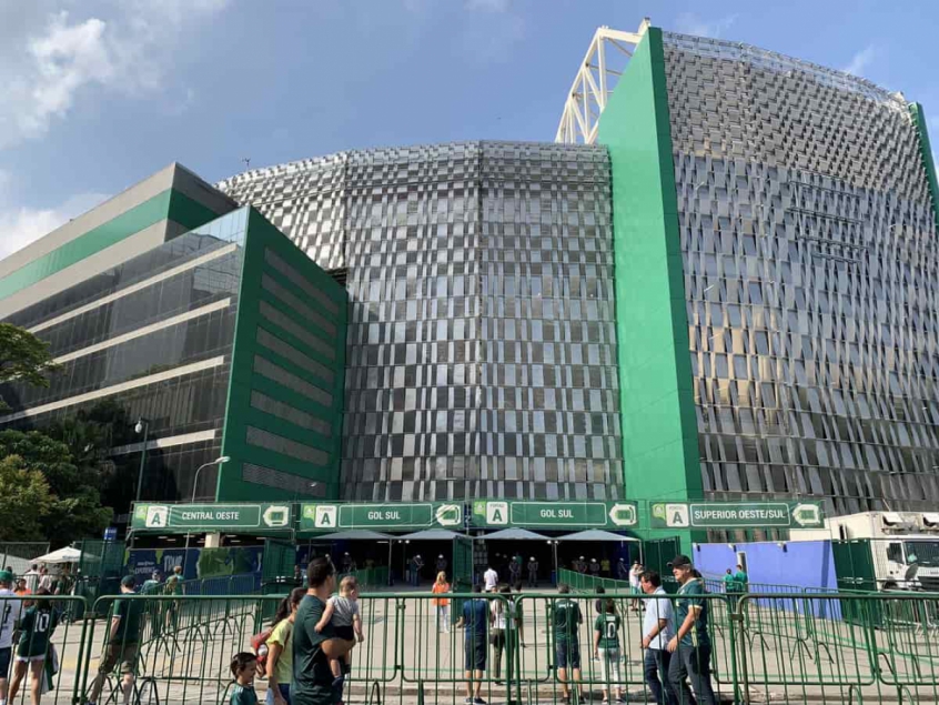 Movimento Ocupa Palestra pede mais transparência no Palmeiras