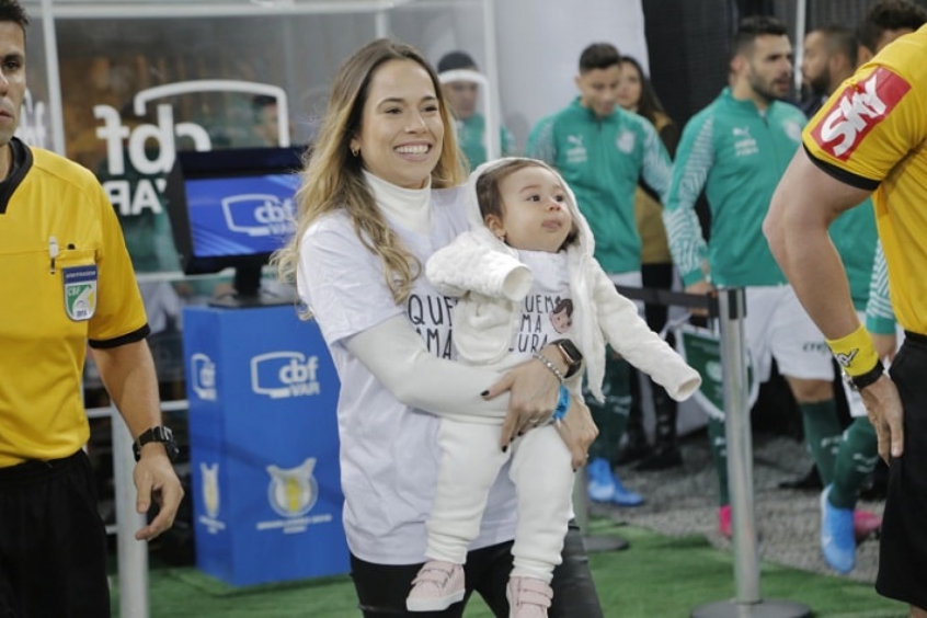 Corinthians celebra ação para comprar remédio mais caro do mundo à criança