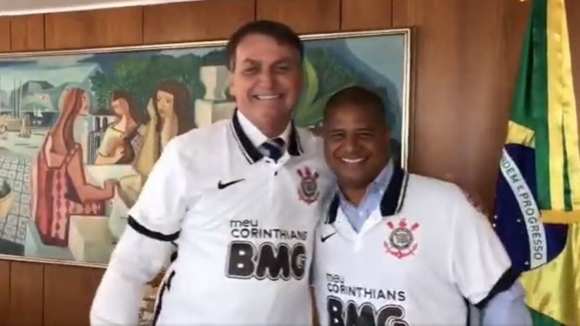 Bolsonaro e Marcelinho - Camisa Corinthians