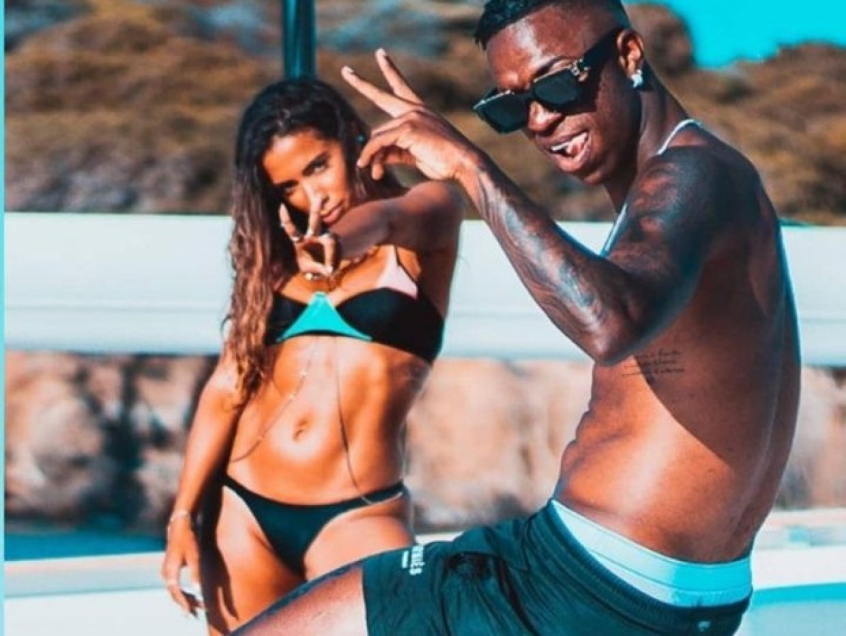 Anitta compartilha foto com Vinícius Júnior e suposto affair: 'Patroa ...