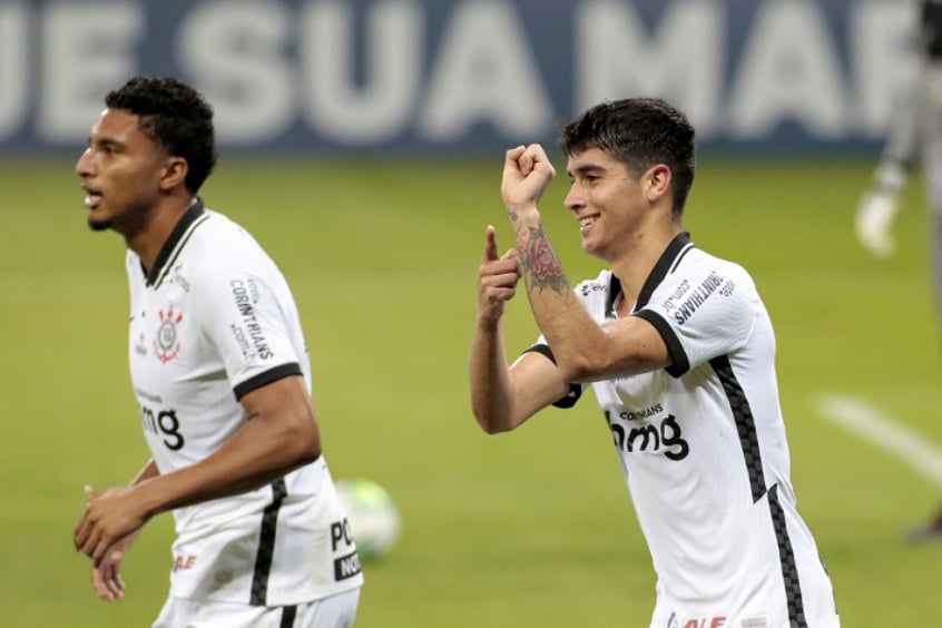 Vai deixar o Corinthians? Andrés Sanchez abre o jogo sobre futuro do chileno Ângelo Araos