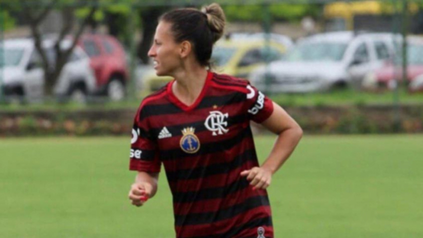 Feminino: Liberada pelo DM, Patrícia Derrico comemora retorno: Saudade de estar em campo é enorme