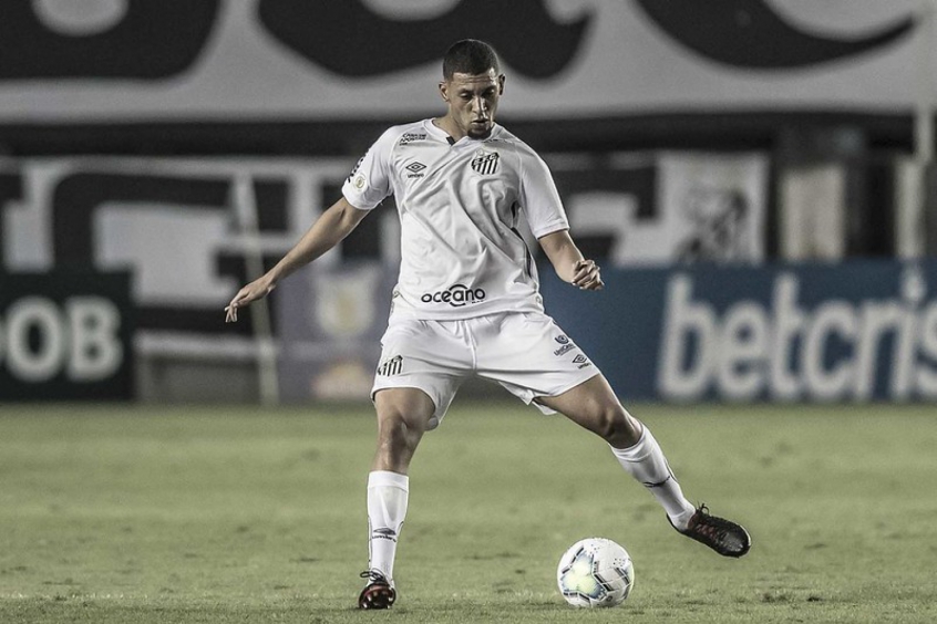 Alex é garantido por Cuca em jogo decisivo do Santos na ...