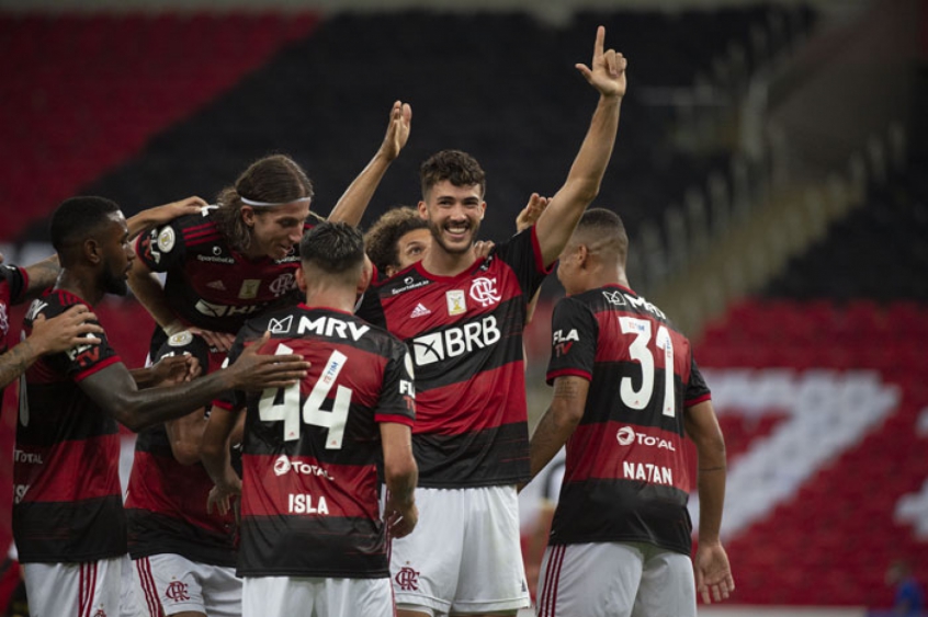 Zaga do Fla não é vazada após seis rodadas e chega a três clean sheets no Campeonato Brasileiro