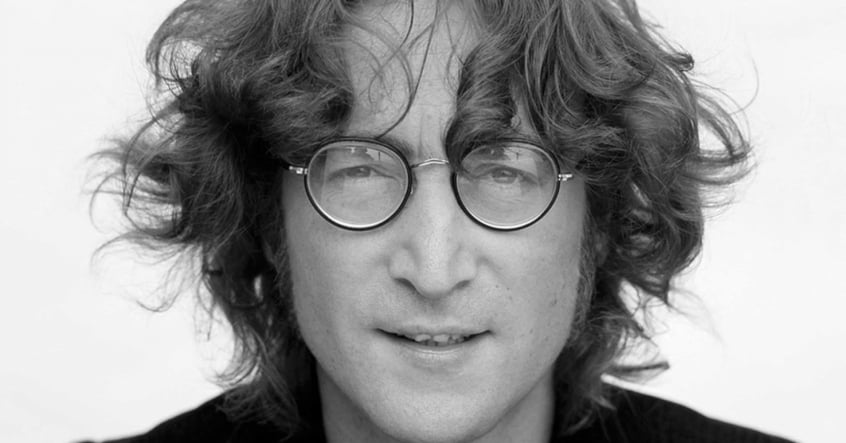 Morto há 40 anos, John Lennon era apaixonado por futebol e recebia elogios  com a bola nos pés | LANCE!