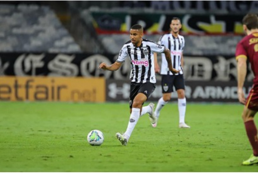Jair é um dos jogadores mais utilizados por Sampaoli, com 14 escalações entre os titulares em 18 jogos