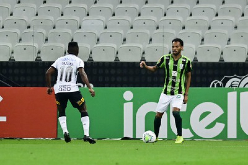 O time mineiro não ficou nervoso diante do Timão jogando na Neo Química Arena