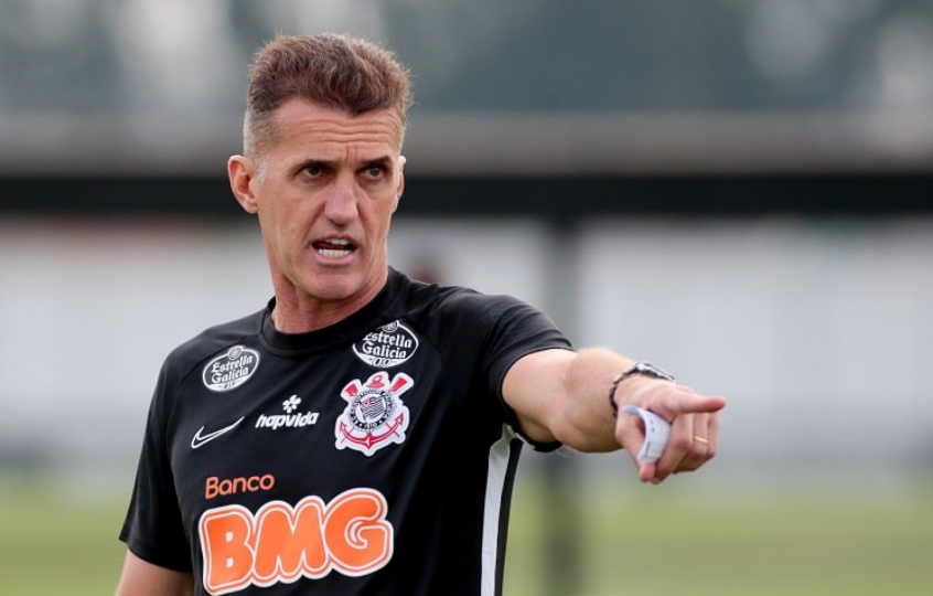 Corinthians lamenta falecimento da mãe do técnico Vagner Mancini nas redes sociais