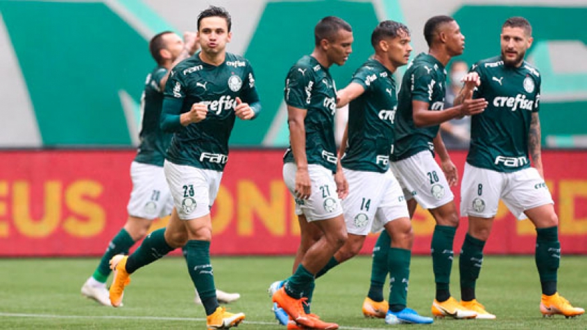 Invicto em mata-mata no ano, Palmeiras está perto de igualar marca de título de 2015