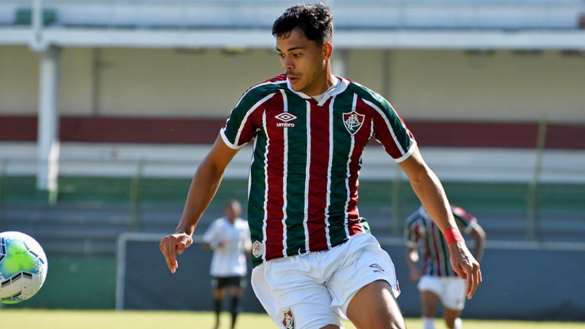 Perto do fim do contrato, Matheus Pato deixa o Fluminense e volta à