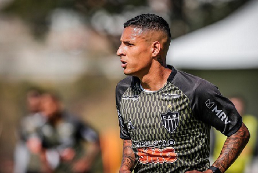 Guilherme Arana E Chamado Para A Selecao Olimpica E Desfalcara O Galo Em Jogos Do Brasileiro E C Do Brasil Lance