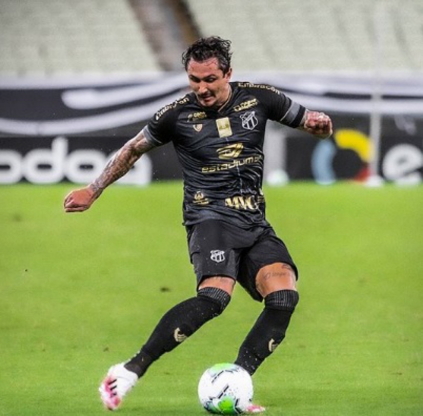Vinicius Vina