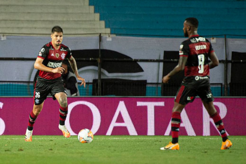 Libertadores: Thuler e Nathan são suspensos, e Flamengo é multado em R 64 mil por indisciplinas