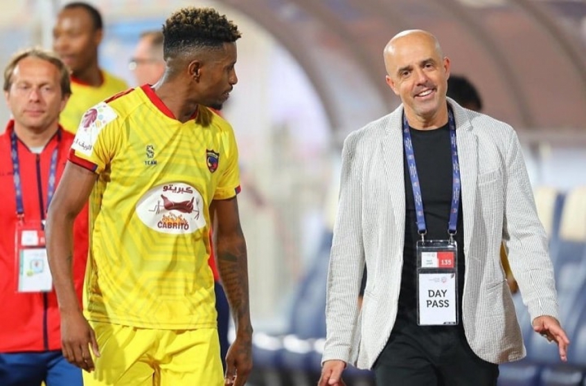 Ex-técnico de Jonathan Cafú crê no sucesso do atacante no Timão: 