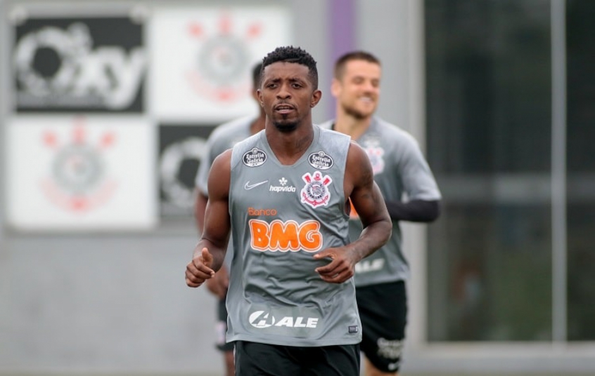 Duilio afirma que Tiago Nunes e Mancini aprovaram Jonathan Cafú no  Corinthians: 'Jogou Champions' | LANCE!